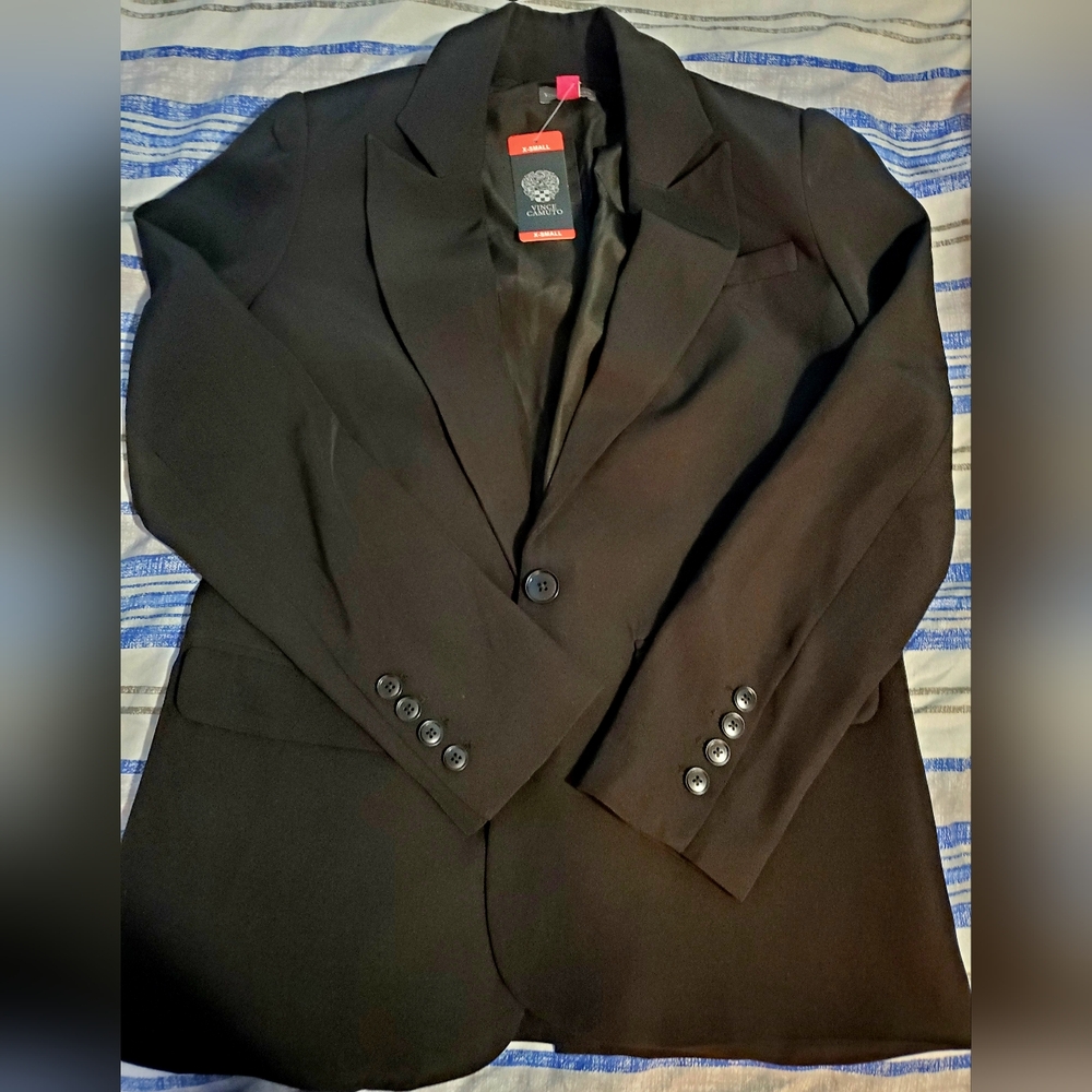 Vince Camuto Black Blazer with Notched Lapel and Modern Fit